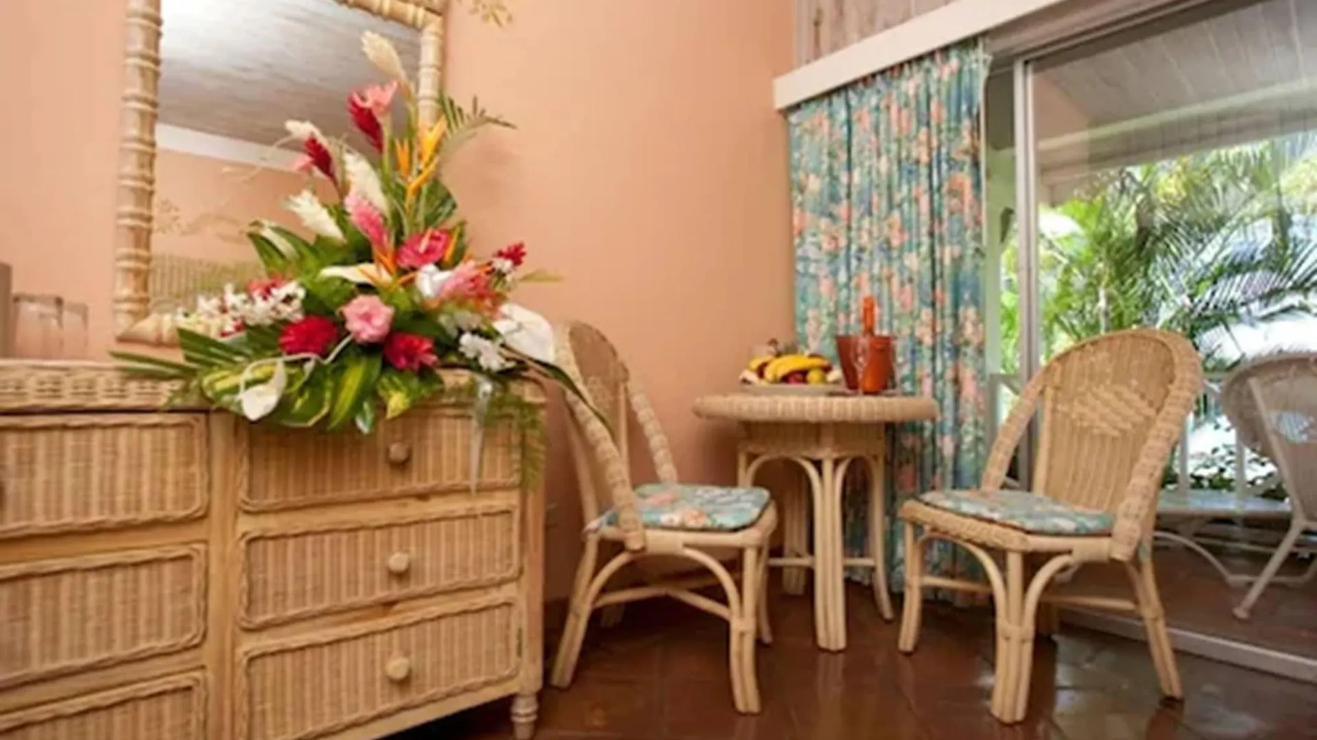 Coco Reef Resort & Spa Crown Point