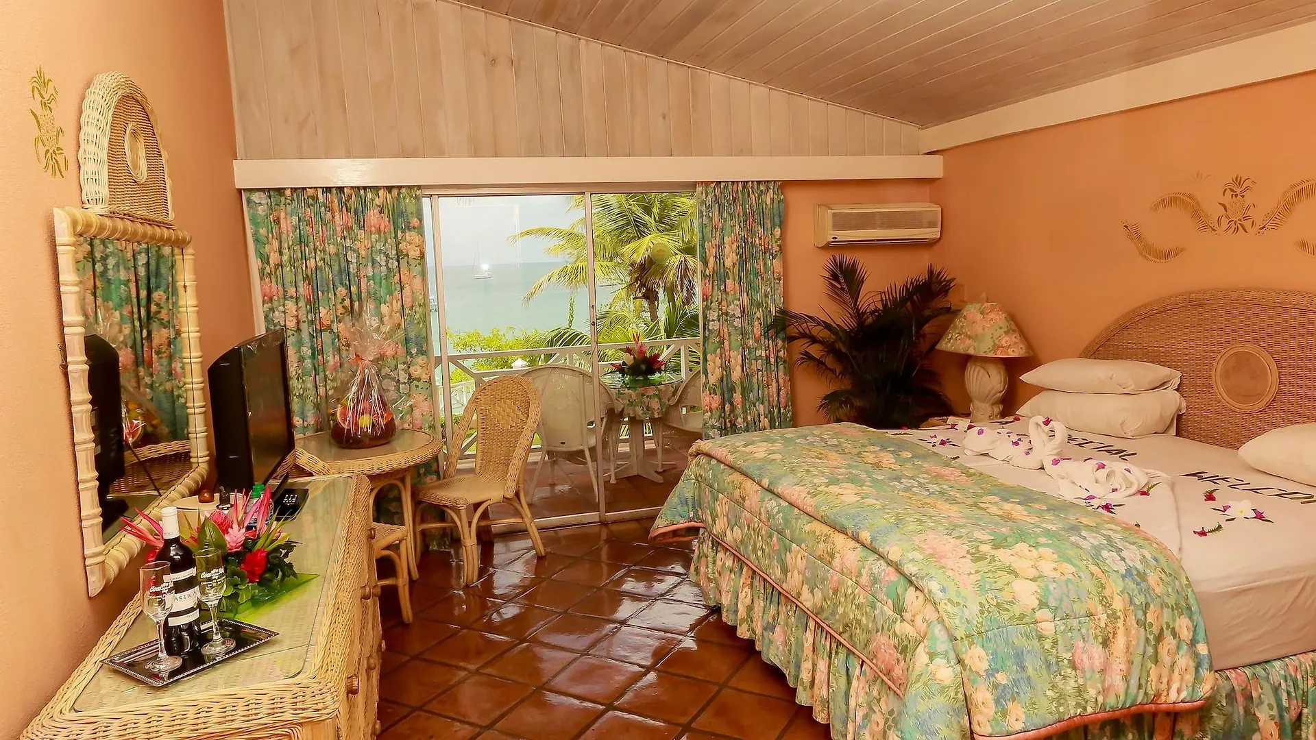 Coco Reef Resort & Spa Crown Point