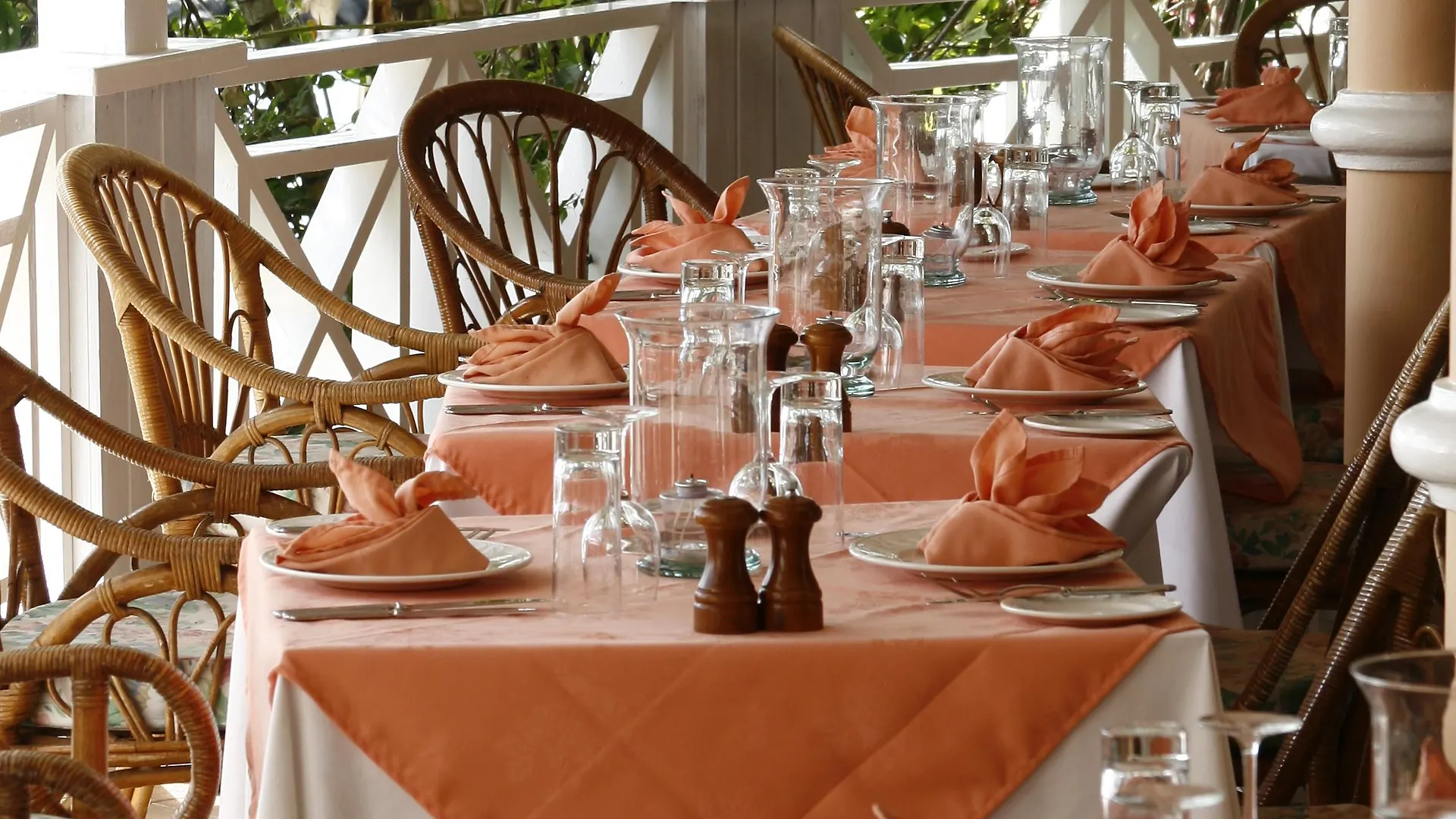 Coco Reef Resort & Spa Crown Point