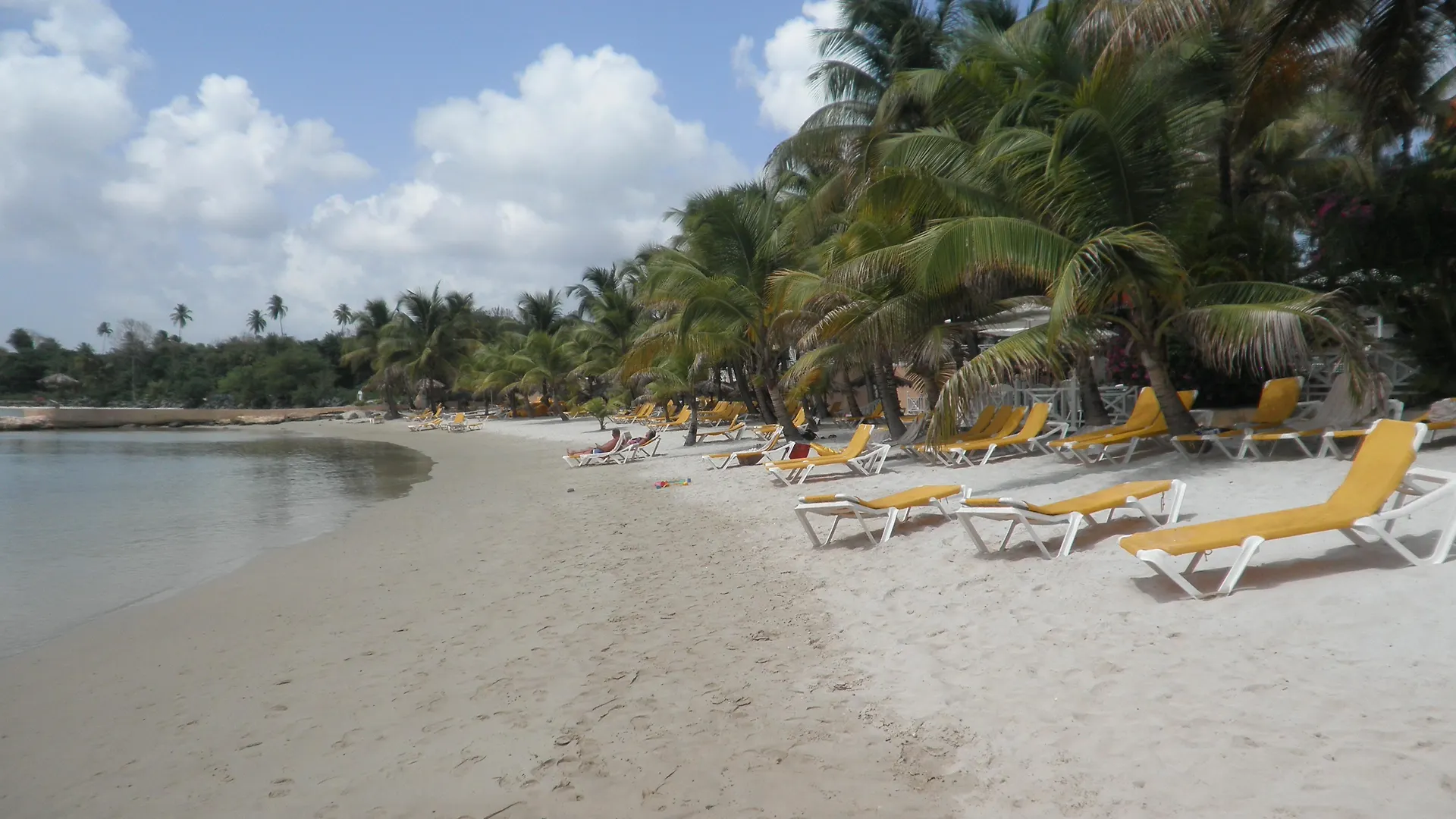 Coco Reef Resort & Spa Crown Point 4*,