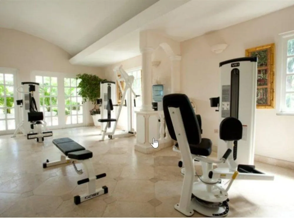 Coco Reef Resort & Spa Crown Point