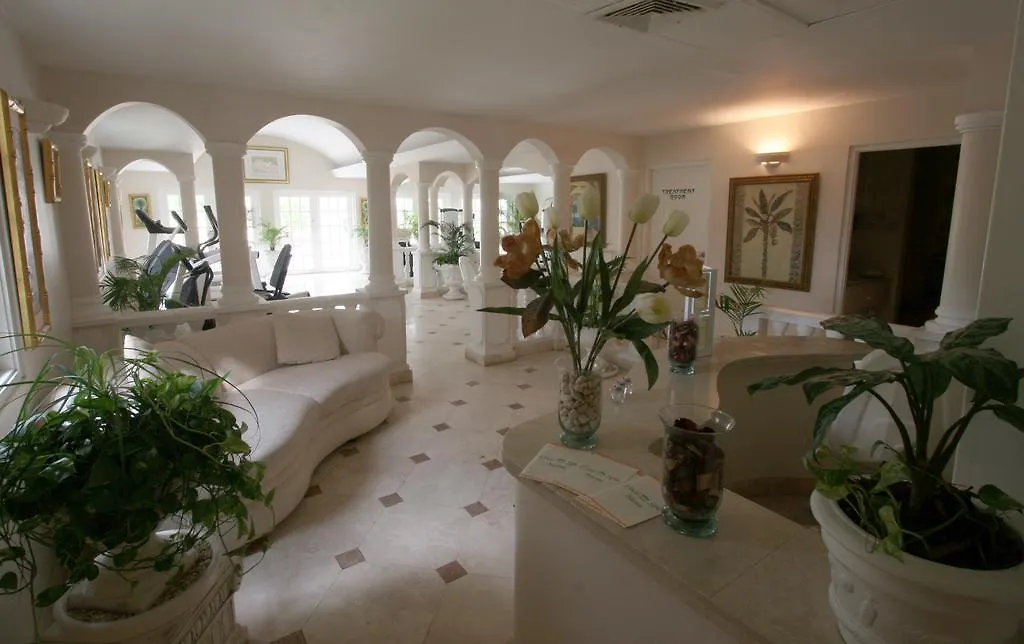 Coco Reef Resort & Spa Crown Point