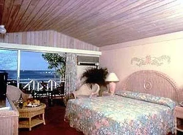 Coco Reef Resort & Spa Crown Point