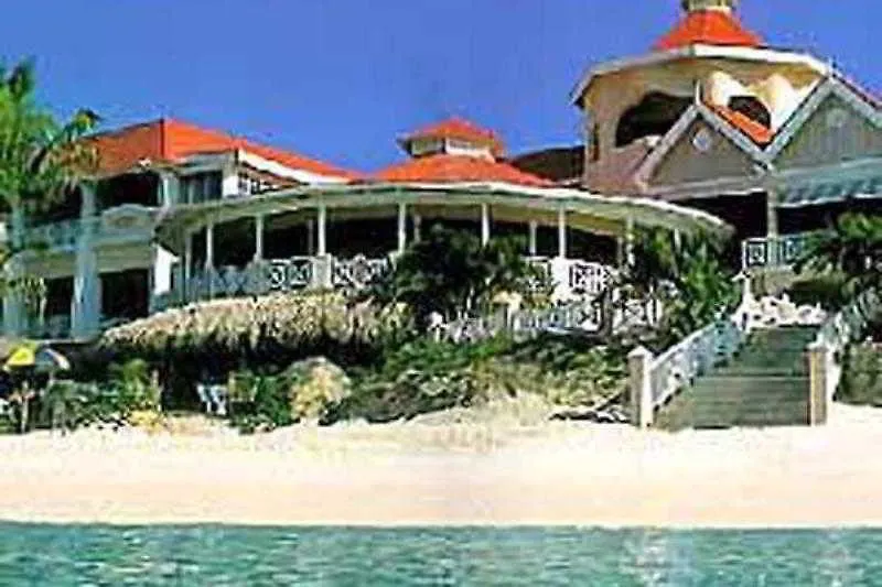 Coco Reef Resort & Spa Crown Point
